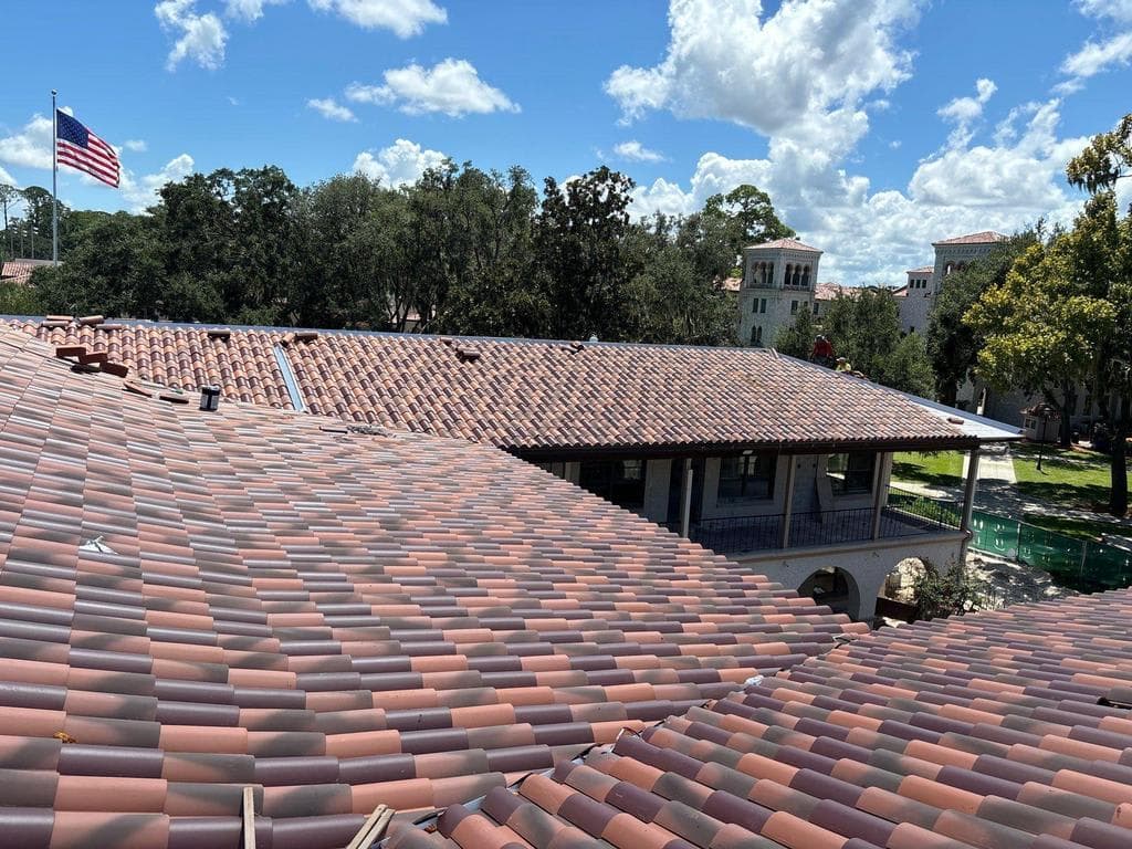 Bolles_Schultz_Roof_Tile_ucnqz0