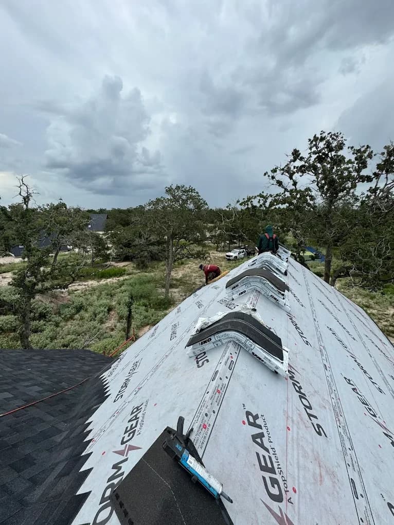 2025-11-10_13_evfa3s